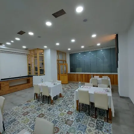 Eskoppremium Hotel 2*
