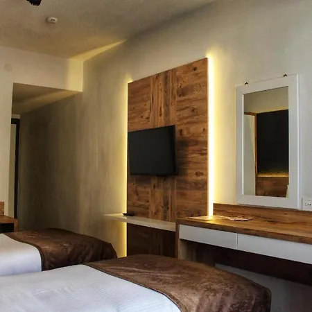Hotel Eskoppremium 2*